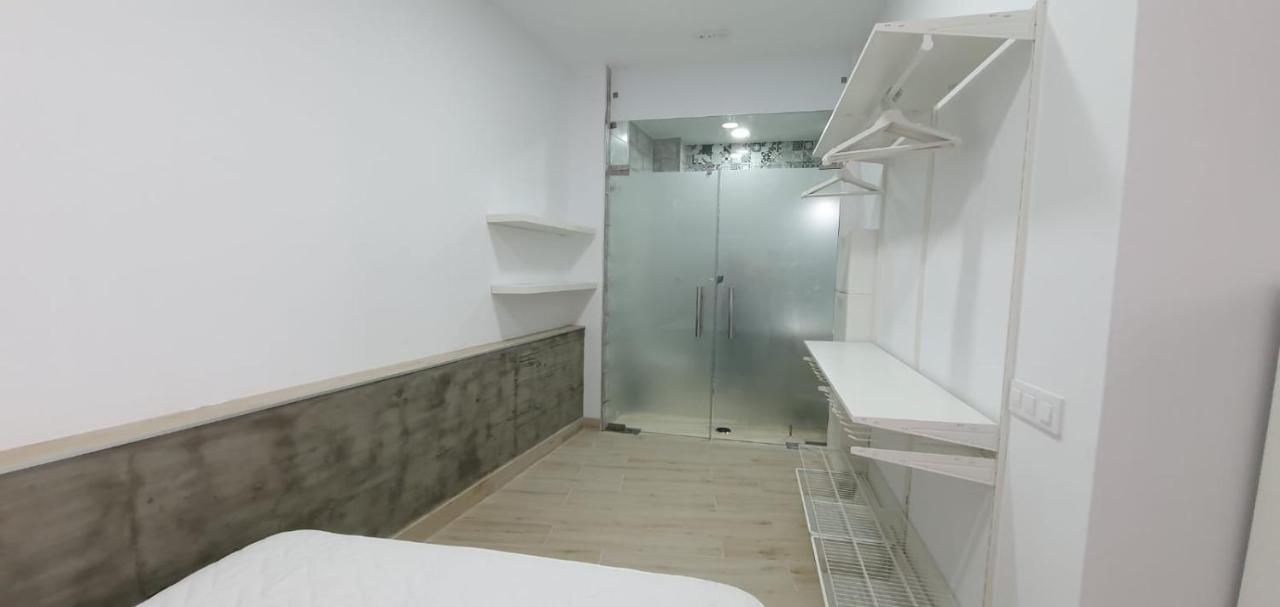 Loft Apartment *